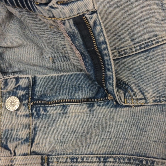 Jeans - Picture 4 of 4